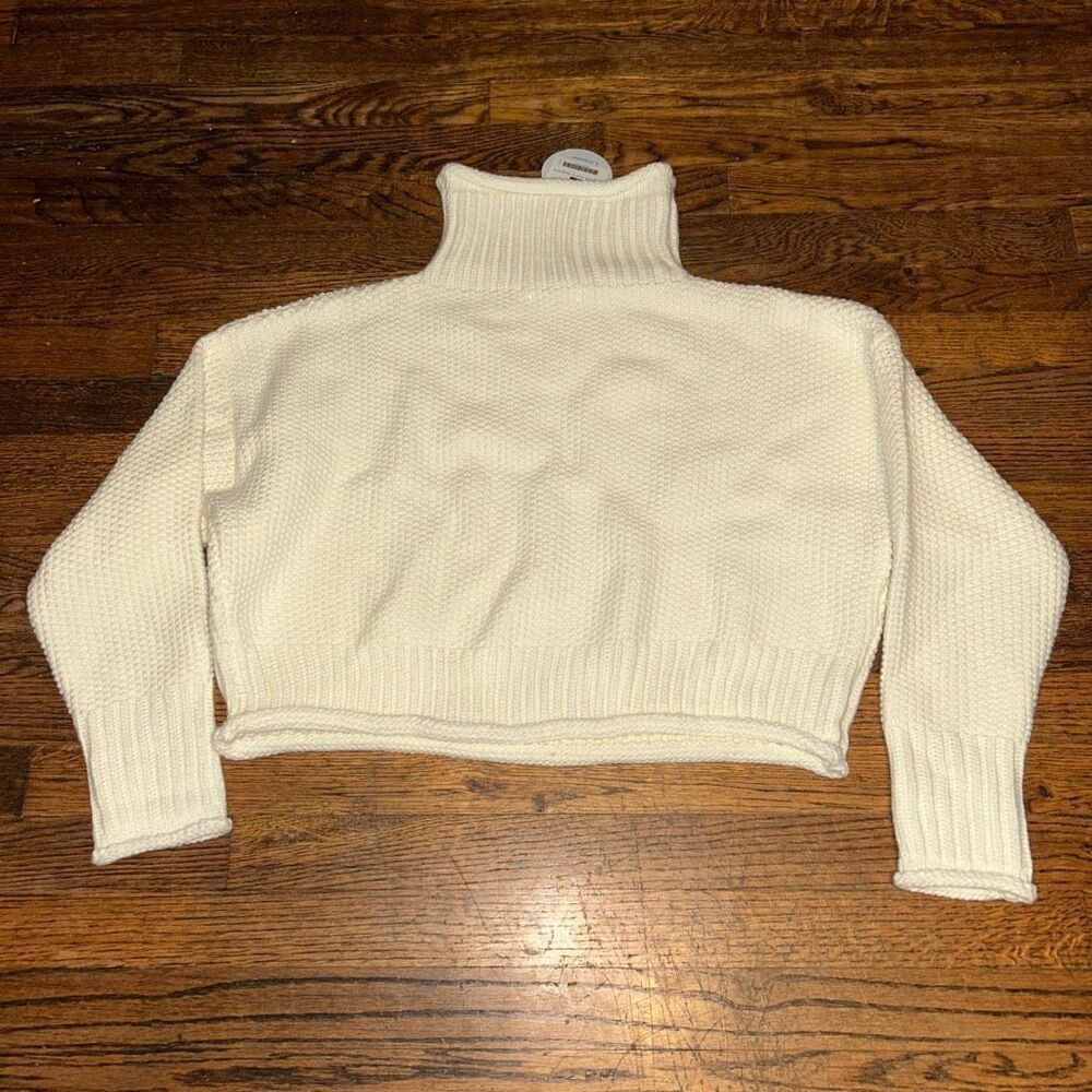 New Sweater - Picture 2 of 4